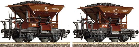 Set of 2 ballast Hopper cars<br /><a href='images/pictures/Roco/45939.jpg' target='_blank'>Full size image</a>